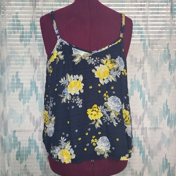 Torrid - Floral tank top - Picture 5 of 5
